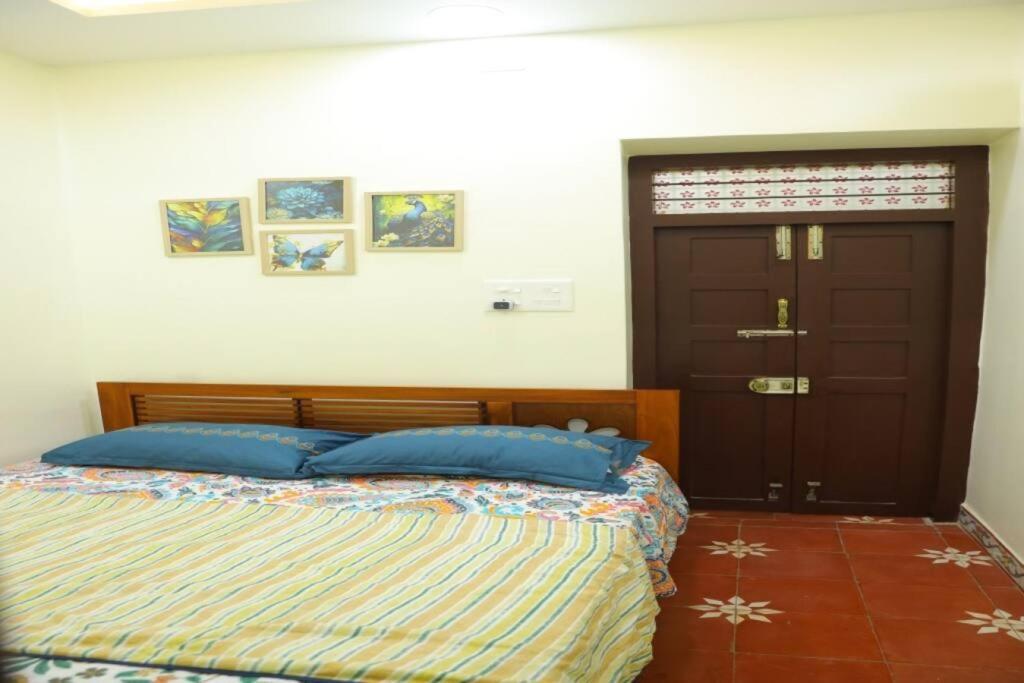 Heritage Home With 2 Bed/2 Bath With Kitchen In A Residential Neighborhood. Madurai Extérieur photo