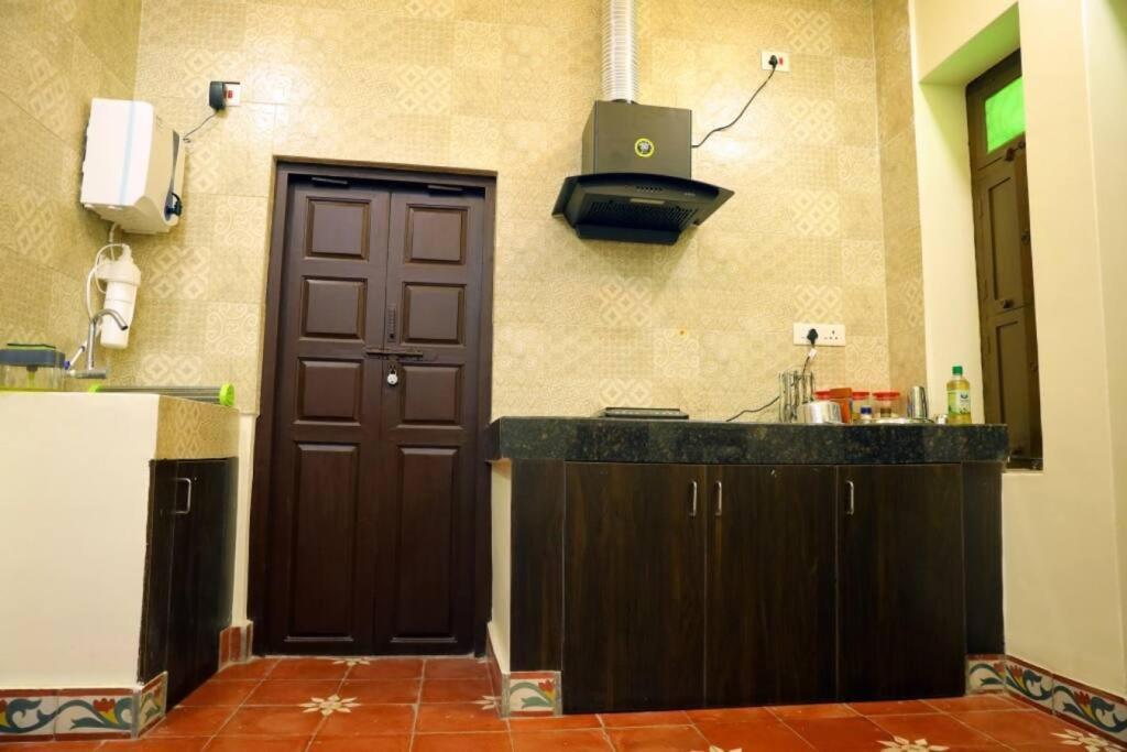 Heritage Home With 2 Bed/2 Bath With Kitchen In A Residential Neighborhood. Madurai Extérieur photo
