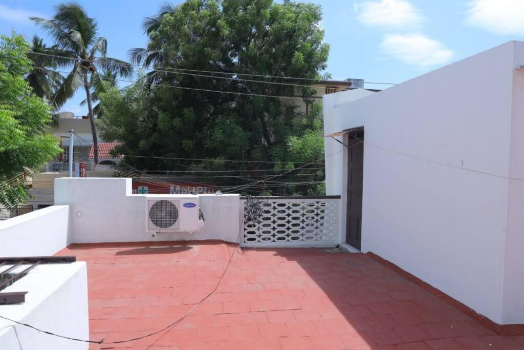 Heritage Home With 2 Bed/2 Bath With Kitchen In A Residential Neighborhood. Madurai Extérieur photo